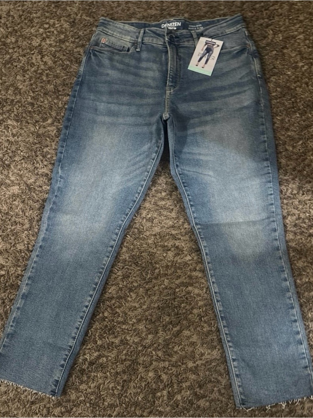 Denizen Light Wash Ankle Slim Jeans
